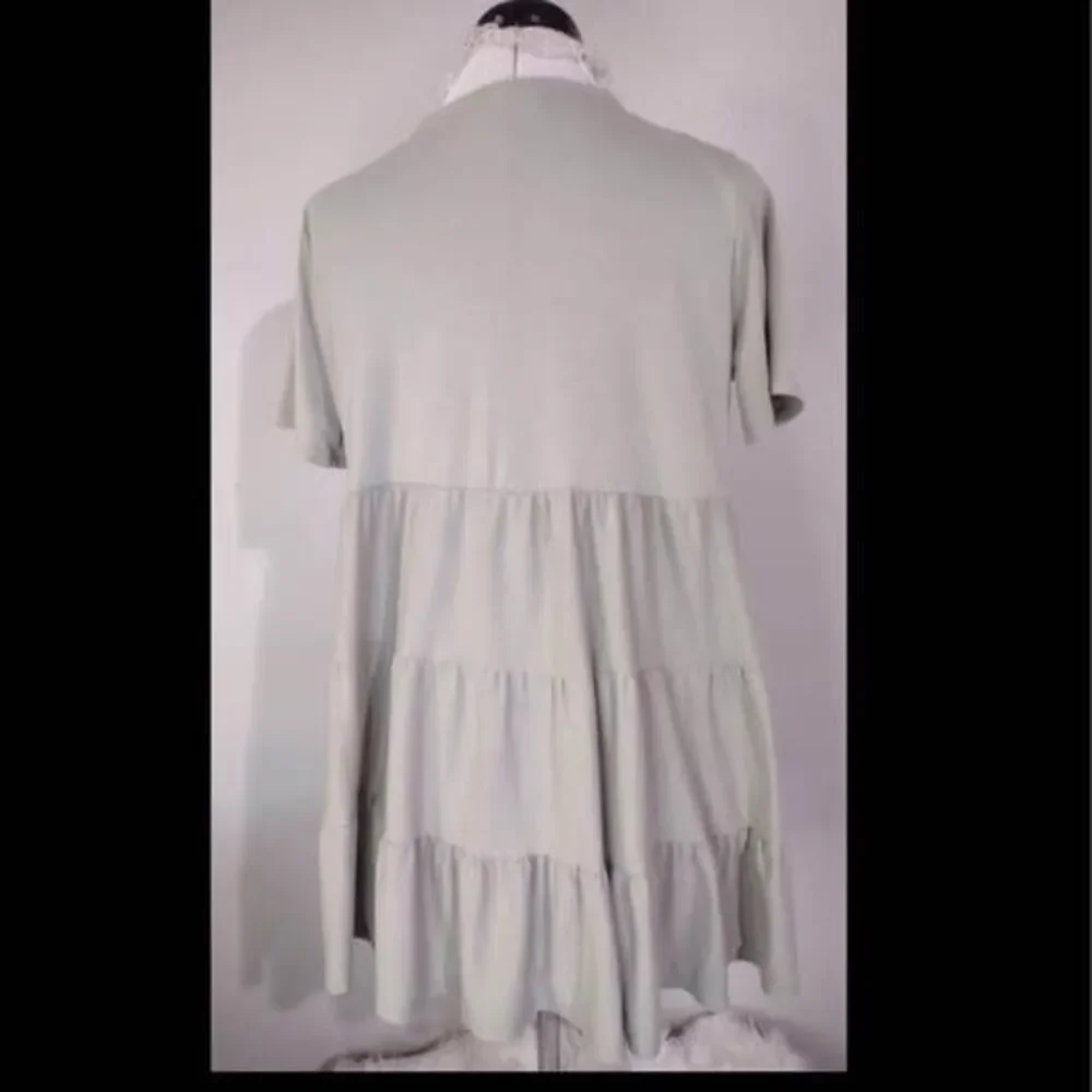 Large Zenana light green Ruffle Tunic Blouse pit-pit=19” length=28” C3448 - Picture 2 of 5